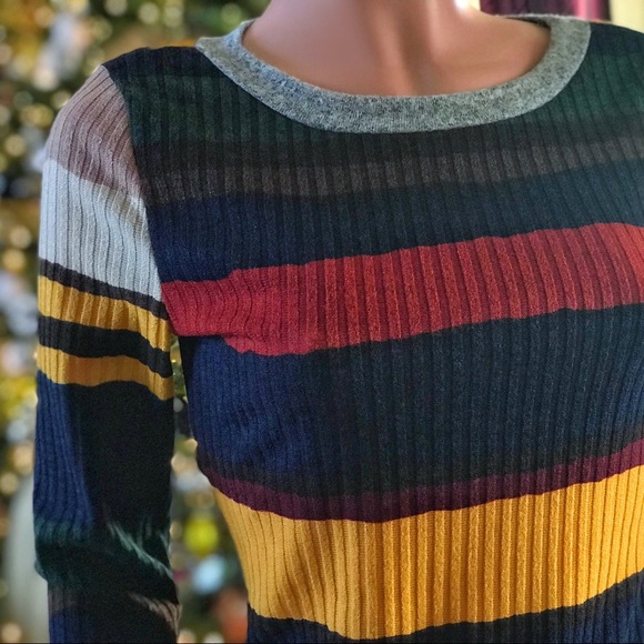 Striped Color Block Ribbed Knit Sweater - Picture 6 of 9